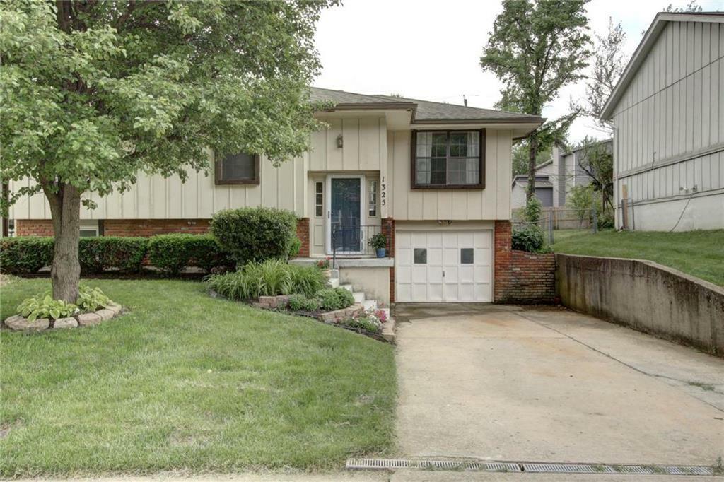 Property Photo: 1325 E 123rd Street KS 66061