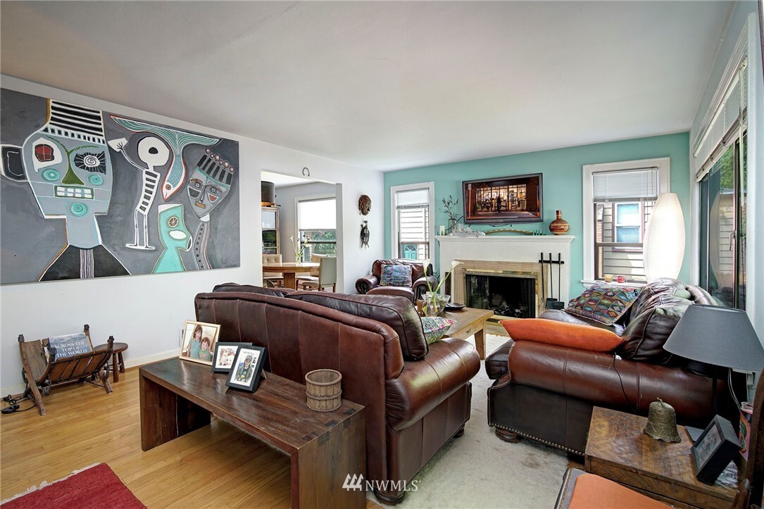 Property Photo: 613 NW 80th Street WA 98117