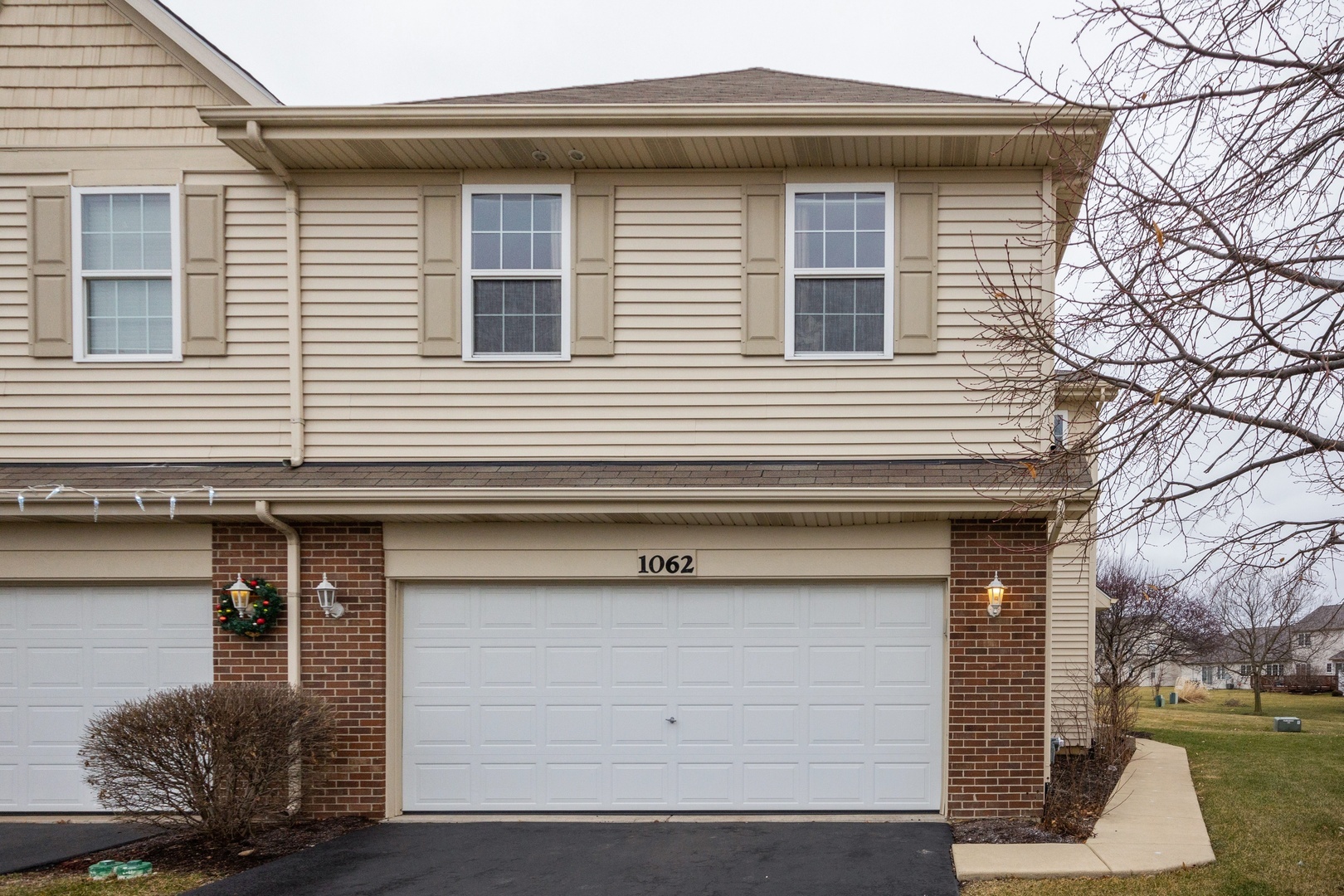 Property Photo:  1062 Birch Lane  IL 60446 