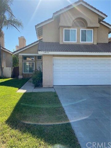 Property Photo: 1492 Heirloom Avenue CA 92571
