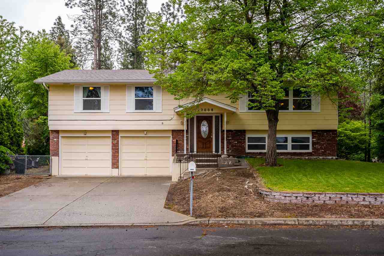 Property Photo:  12008 N Atlantic St  WA 99218 