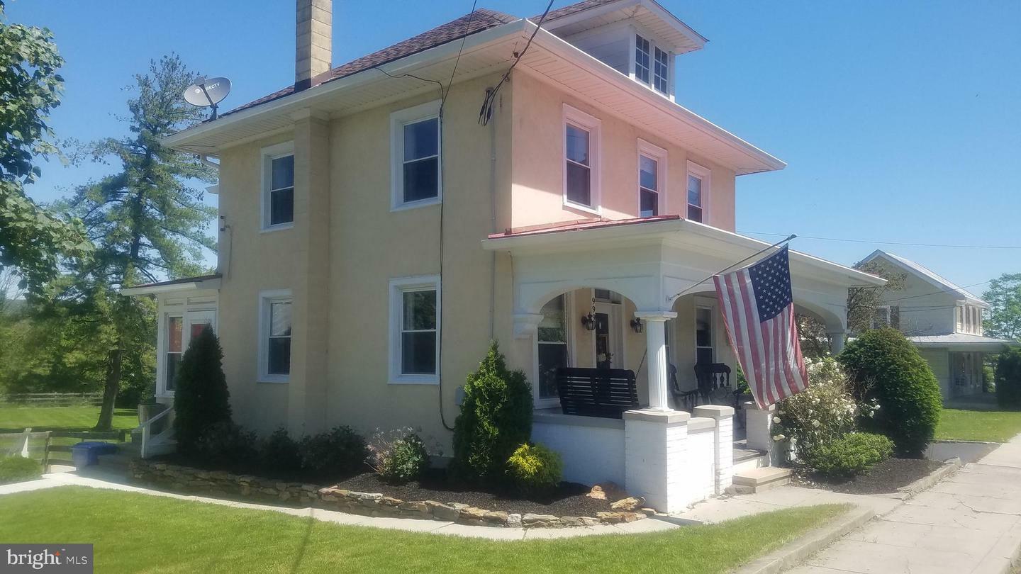 Property Photo: 9990 Jonestown Road PA 17028