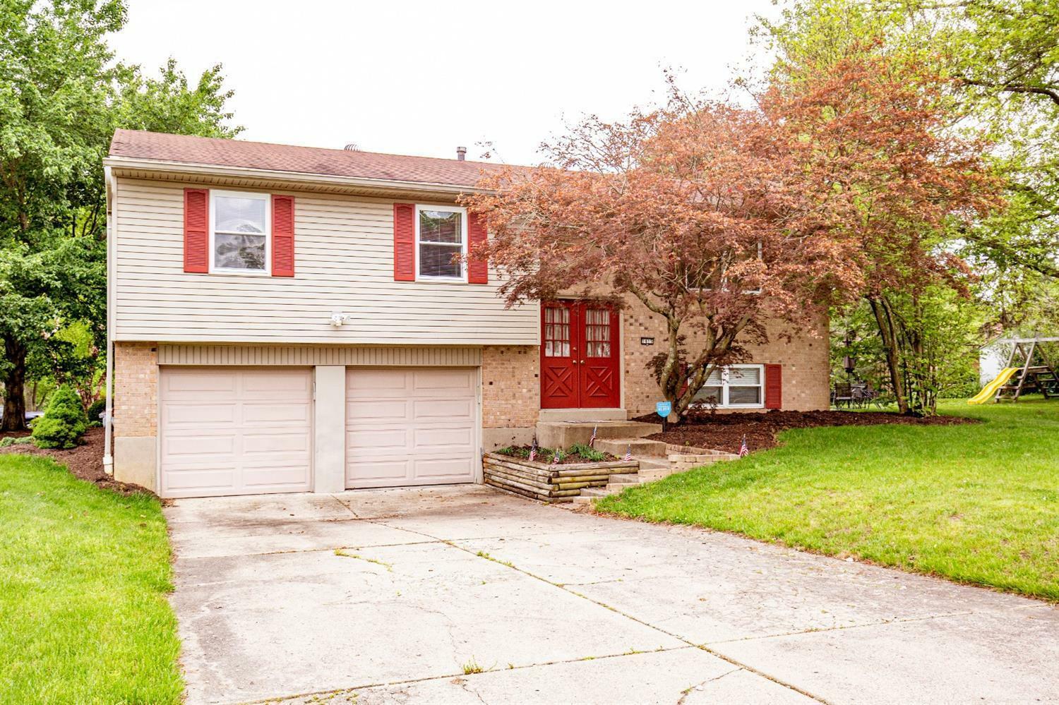 Property Photo:  1415 Candlewick Dr  OH 45231 