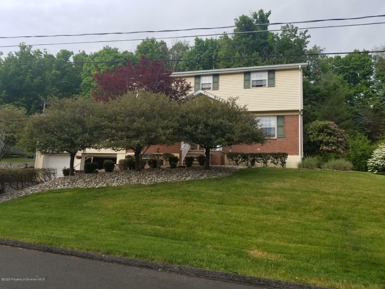 108 Sturbridge Road  Clarks Summit PA 18411 photo