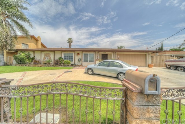 Property Photo:  17138 Merrill Avenue  CA 92335 