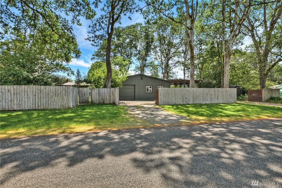 Property Photo:  9108  Wildwood Avenue SW  WA 98498 