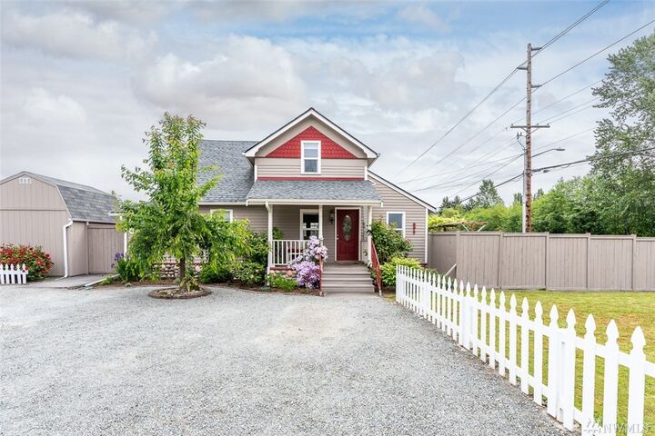 Property Photo:  3517 E College Way  WA 98273 