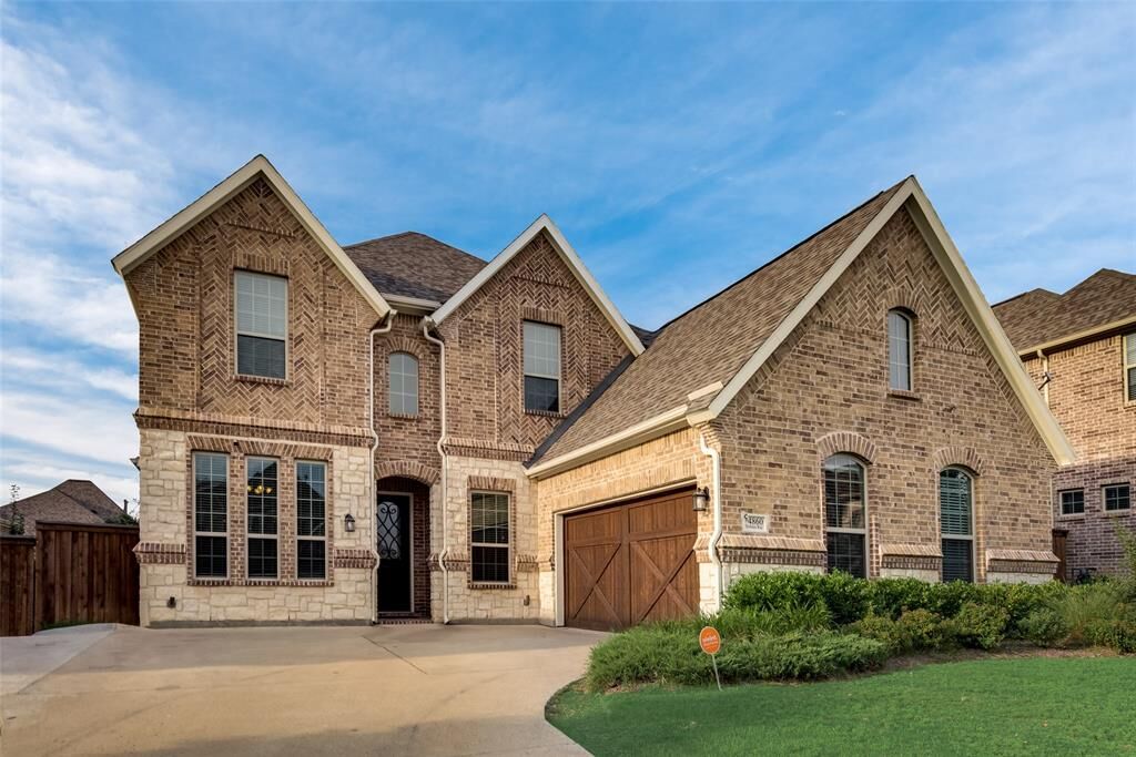 Property Photo: 4860 Verbena Way TX 75078