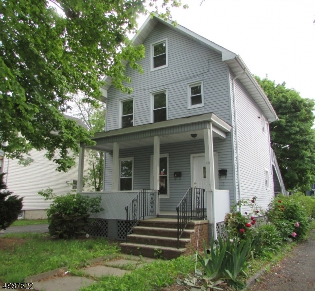 Property Photo:  13 Vine St  NJ 07060 