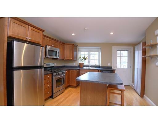 7 Savin Hill Ave 2  Dorchester MA 02125 photo