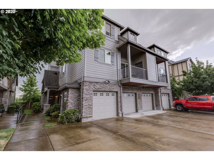 8070 NE Miriam Way  Hillsboro OR 97006 photo