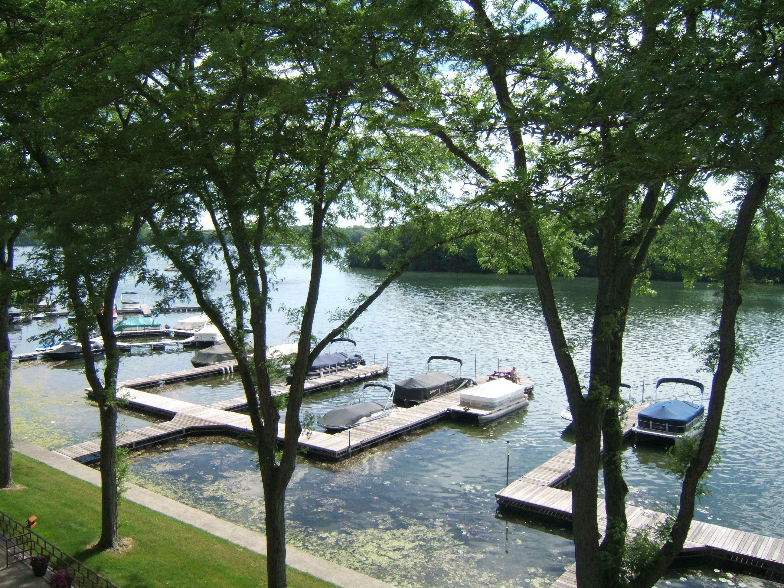 Property Photo:  3405 S Browns Lake Dr 28  WI 53105 