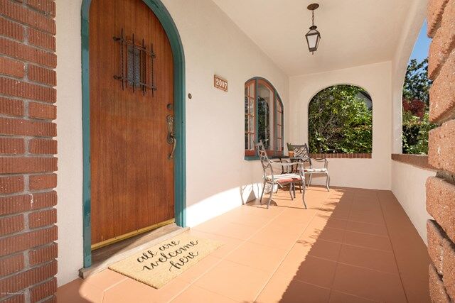Property Photo:  2097 Mar Vista Avenue  CA 91001 
