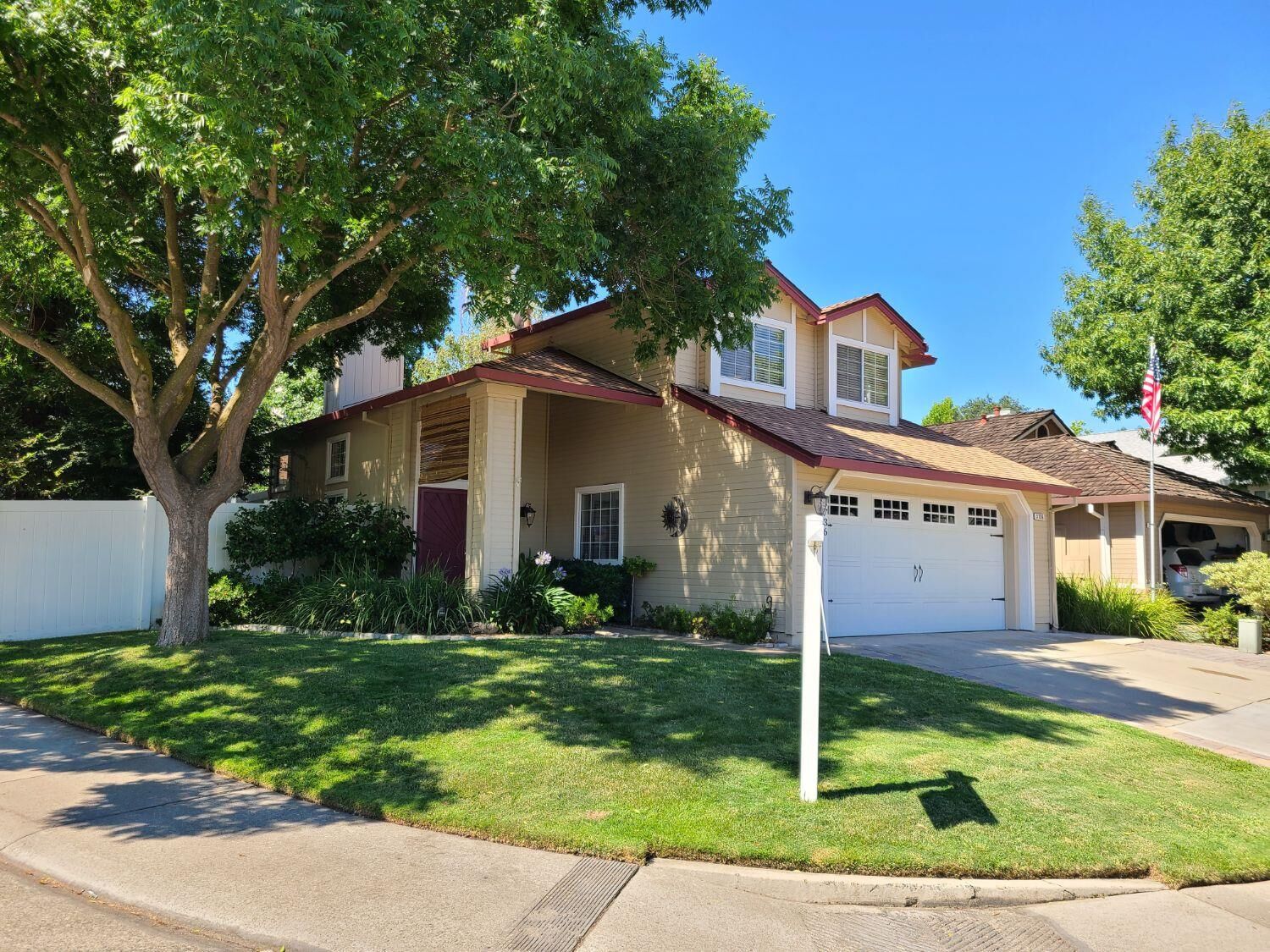 Property Photo:  3736 Pine Hollow Way  CA 95843 