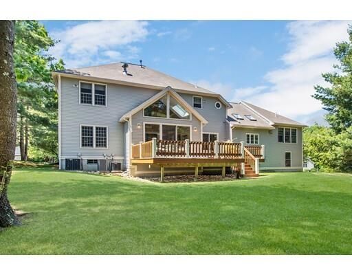 Property Photo: 7 Meadow View Lane MA 01810