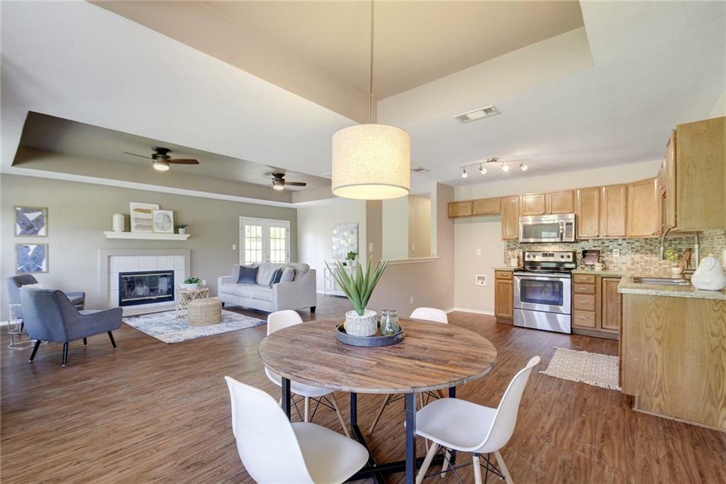 Property Photo: 110 Kawainui Lane TX 78602