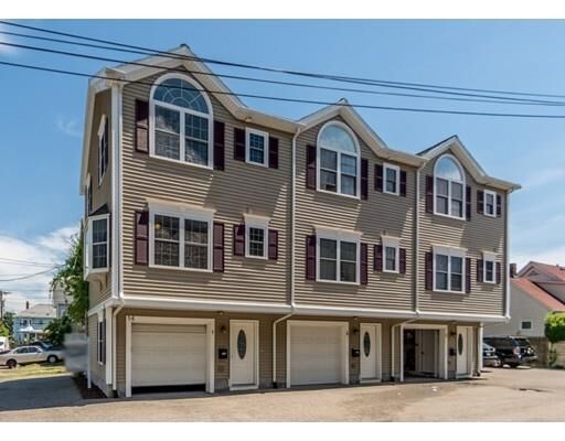 Property Photo:  14 Munroe Avenue 1  MA 02453 