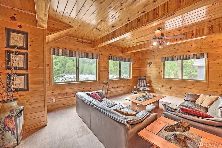Property Photo: 11 Buck Circle WA 98833