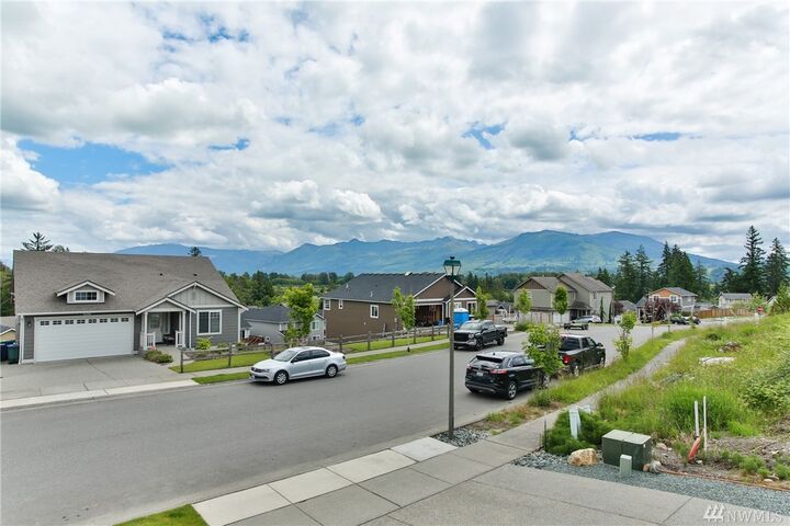 Property Photo:  1476 W Gateway Heights Loop  WA 98284 