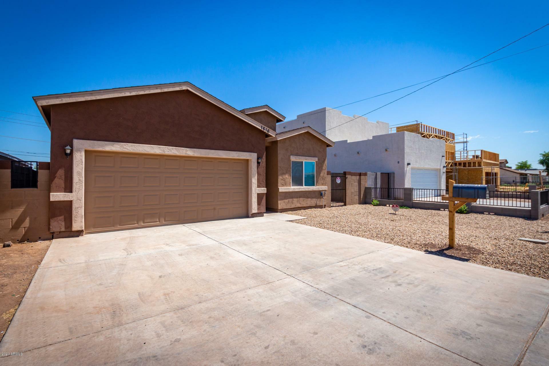 Property Photo:  1616 W Papago Street  AZ 85007 