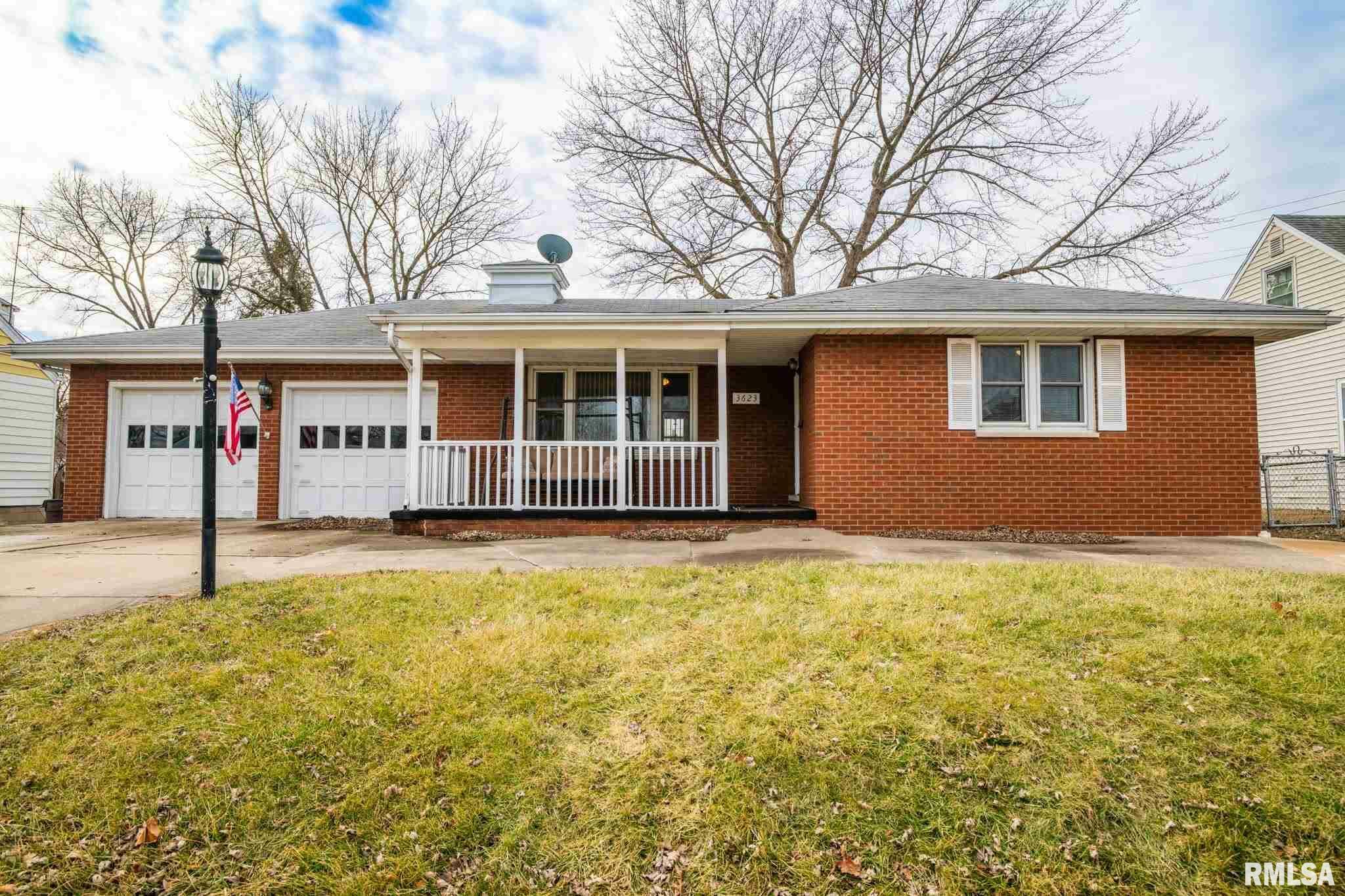 Property Photo:  3623 N Gale  IL 61604 