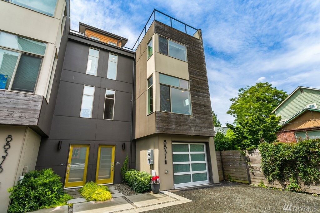 Property Photo:  8837  Interlake Avenue N A  WA 98103 