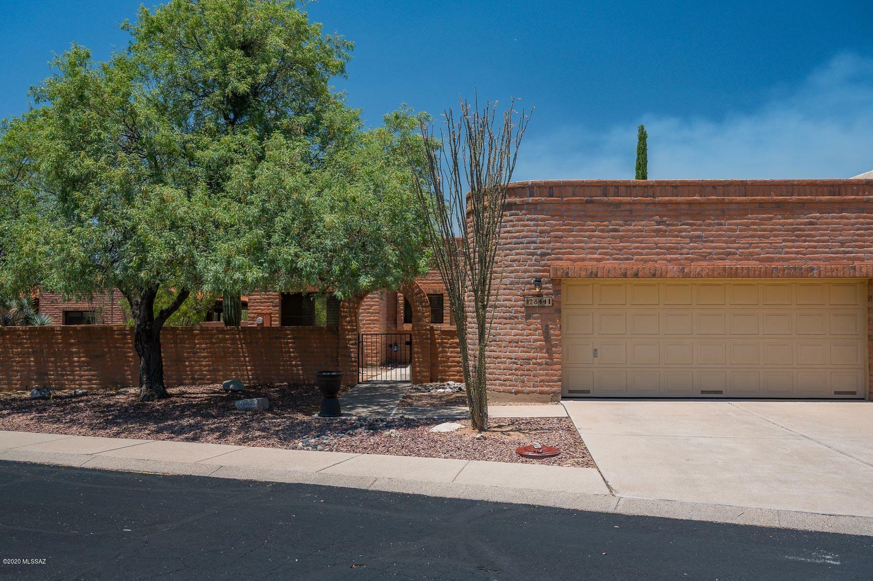 Property Photo:  8441 N Coral Ridge Loop  AZ 85704 