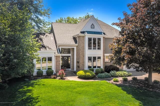 Property Photo:  3912 Crooked Creek Drive  MI 48864 