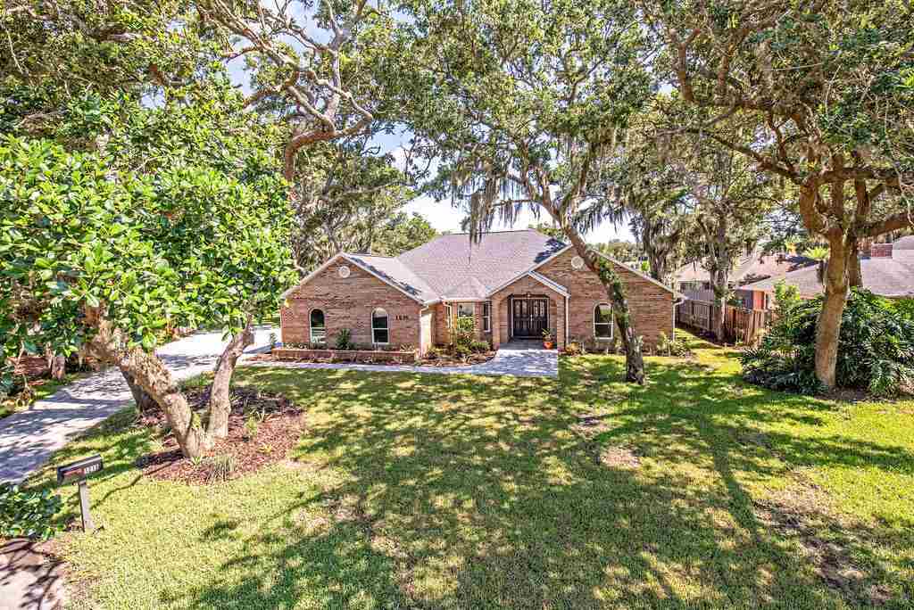Property Photo:  1215 San Jose Forest Drive  FL 32080 