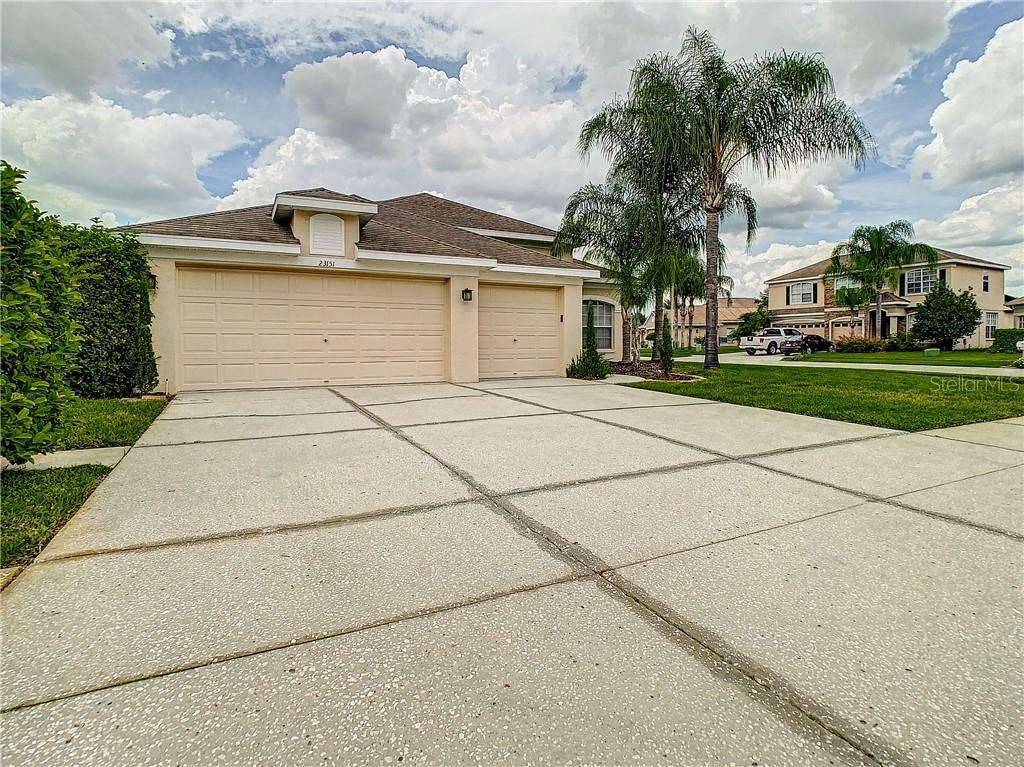 Property Photo:  23151 Del Harbor Court  FL 34639 