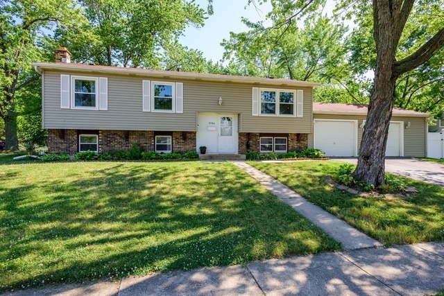 Property Photo:  2906 Leawood Court  IL 60517 