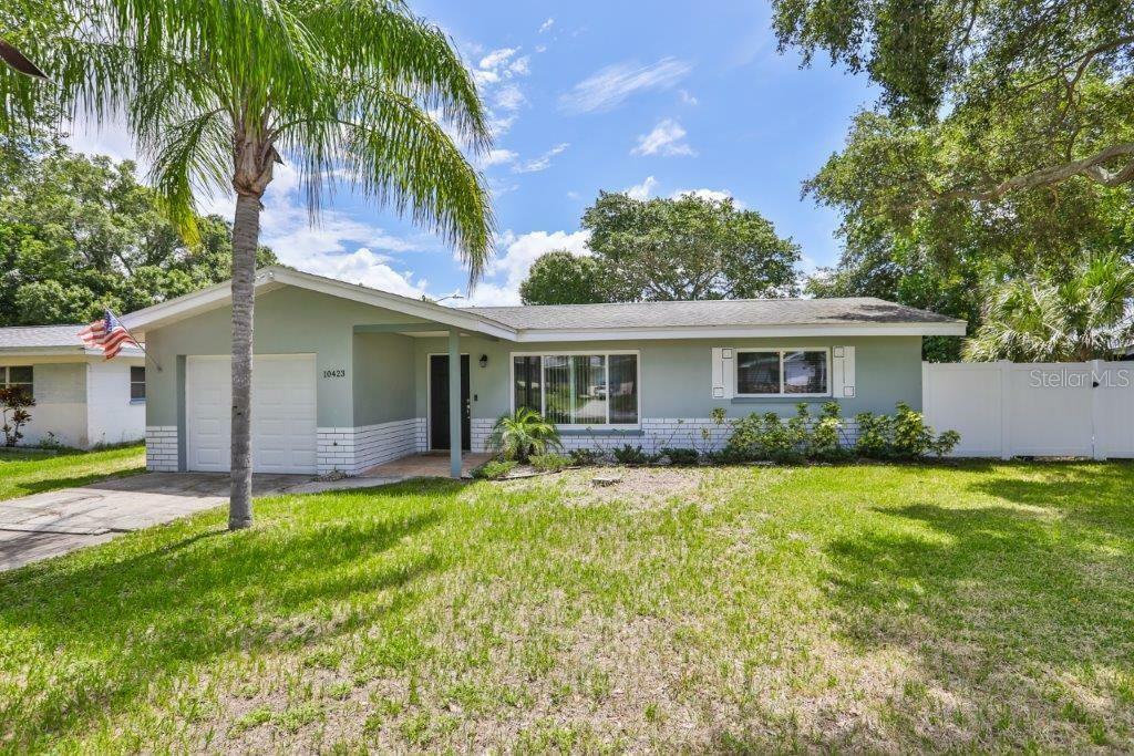 Property Photo:  10423 108th Street  FL 33778 