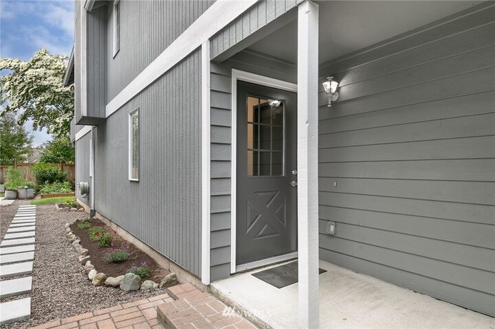 Property Photo:  741 N  87th Street  WA 98103 