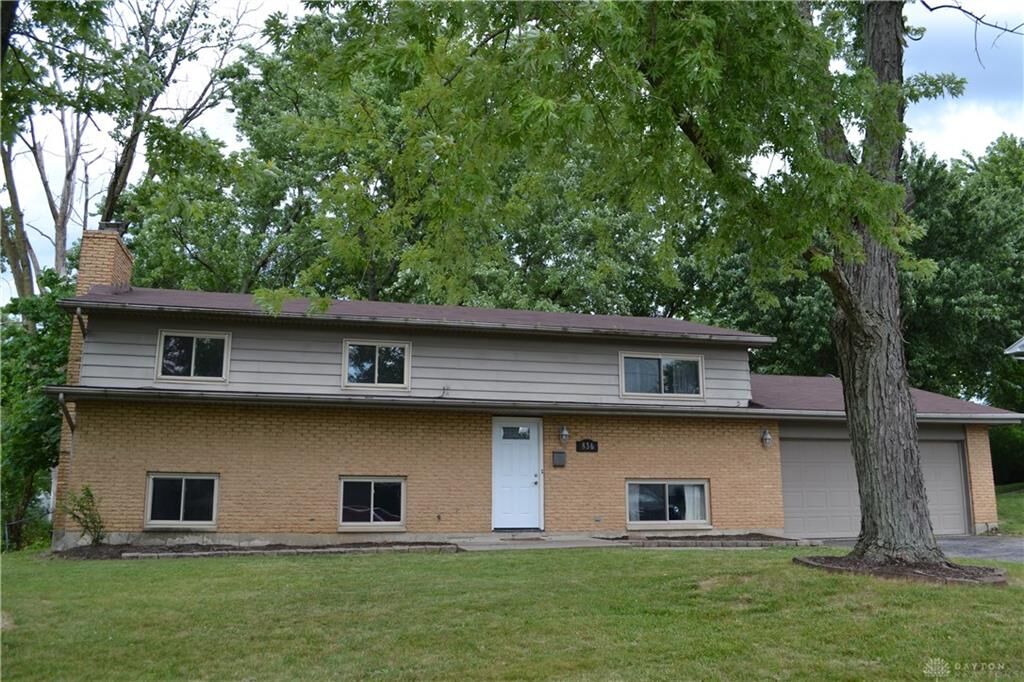 Property Photo: 836 Spinning Road OH 45431