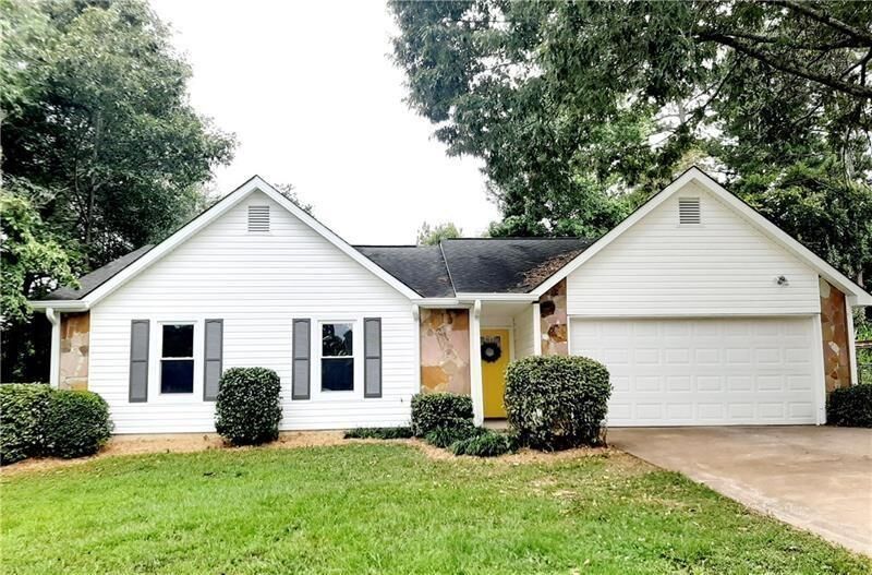 Property Photo:  3670 Basswood Road  GA 30039 