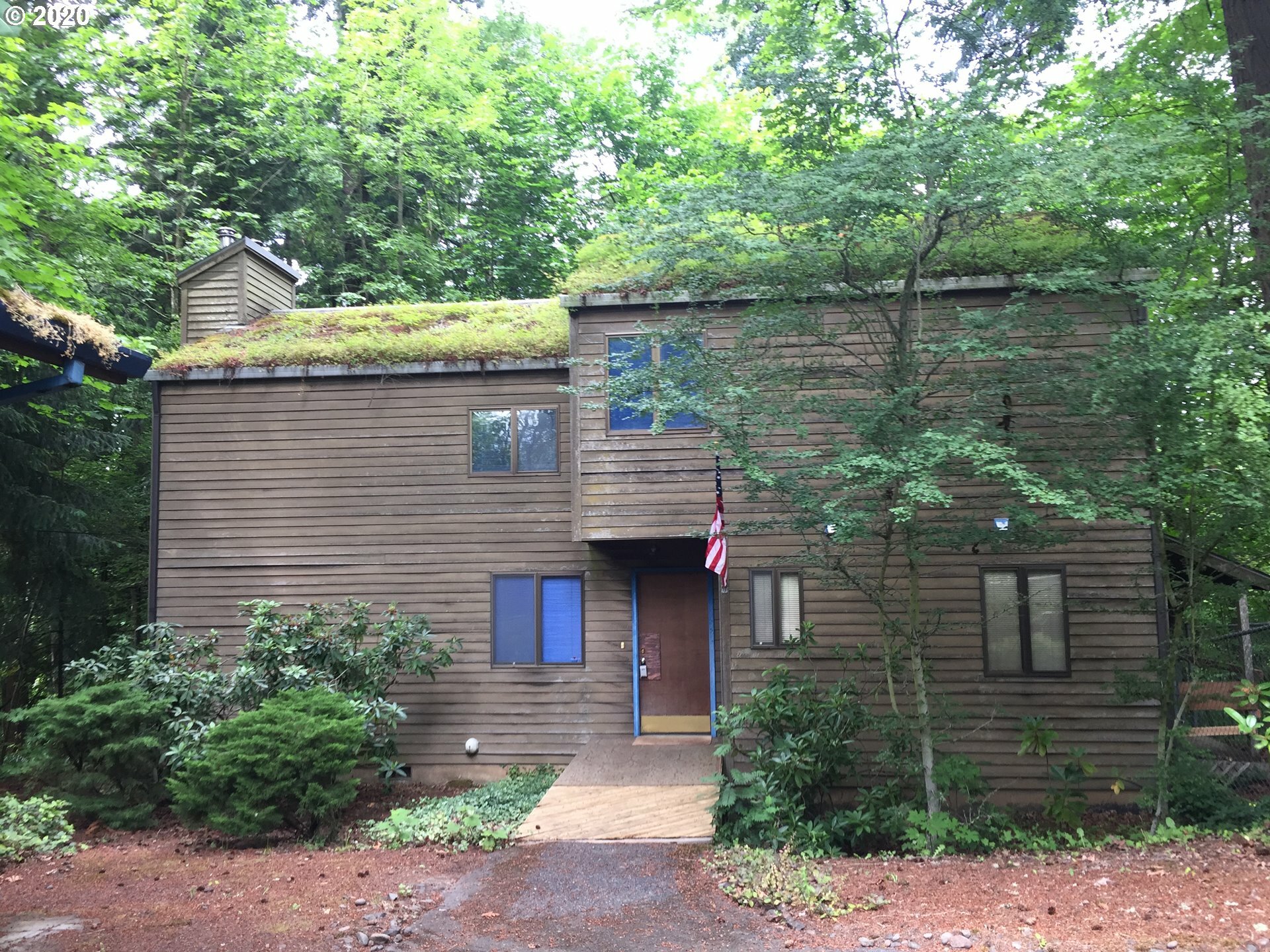 Property Photo: 9665 NW Leahy Rd OR 97229