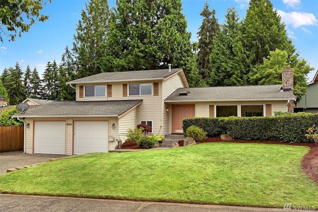 Property Photo: 13011 NE 78th Street WA 98033