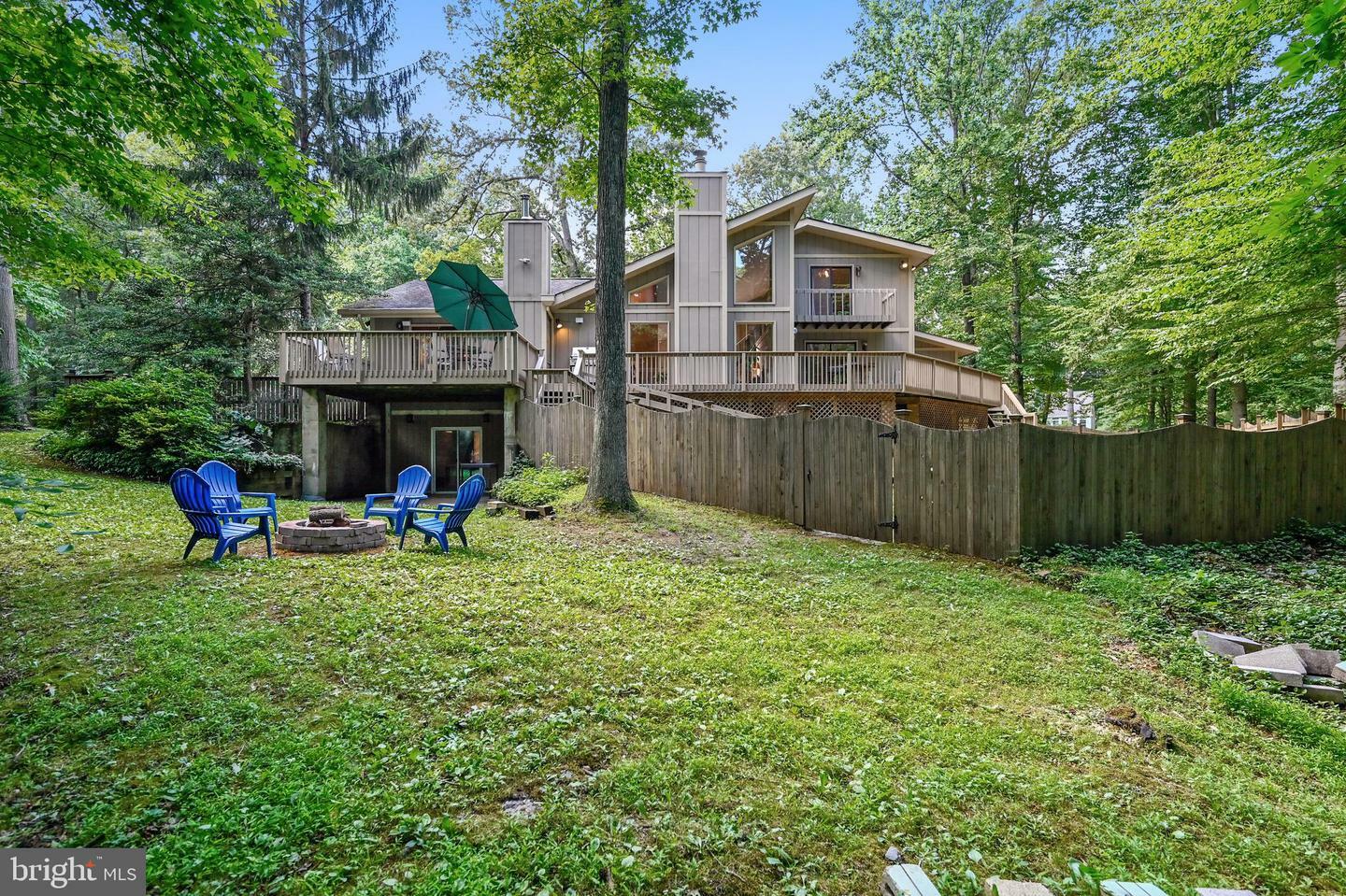 Property Photo: 2051 Liza Way MD 21054