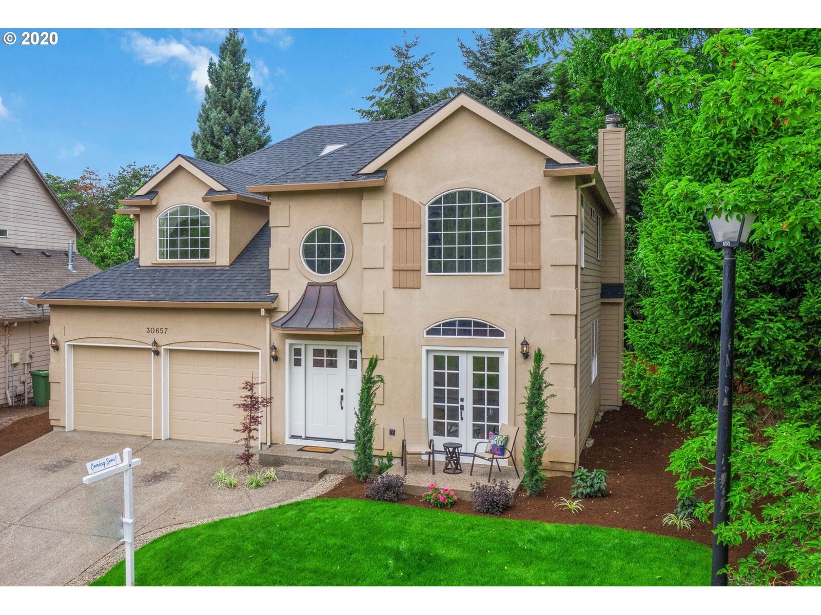 Property Photo:  30657 SW Kensington Dr  OR 97070 