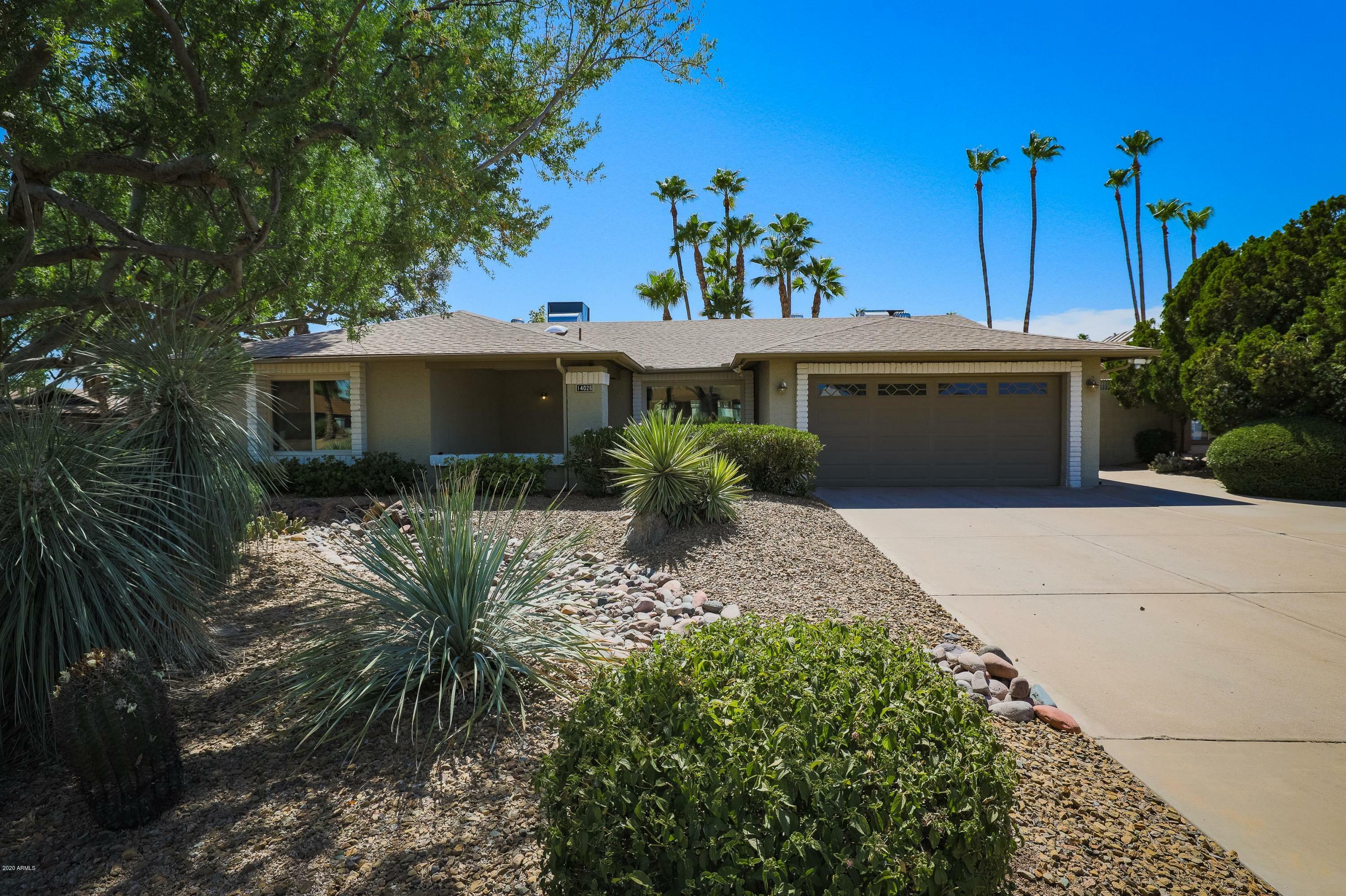 Property Photo:  14026 N 44th Place  AZ 85032 