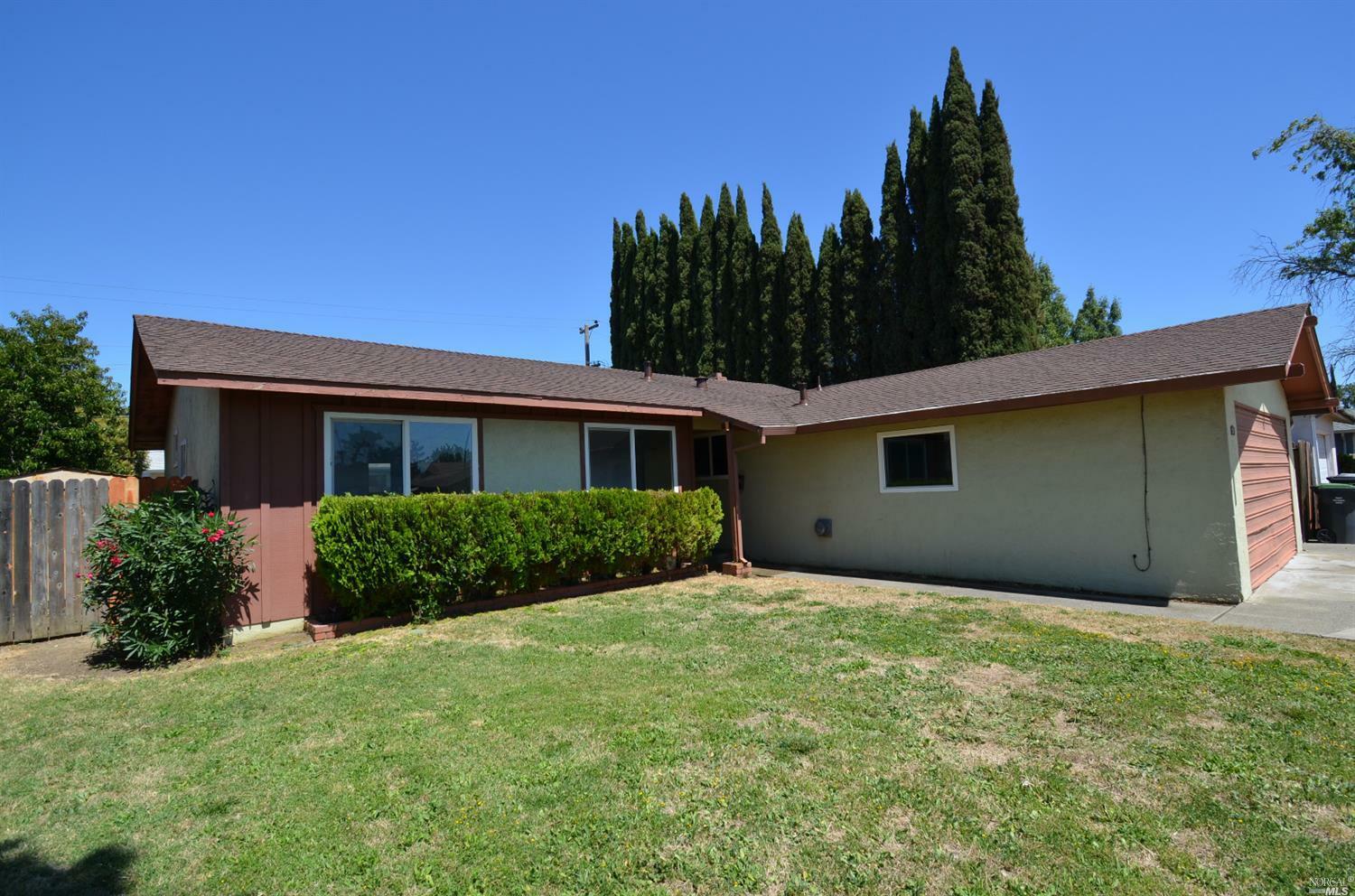 2050 Cardinal Way  Fairfield CA 94533 photo