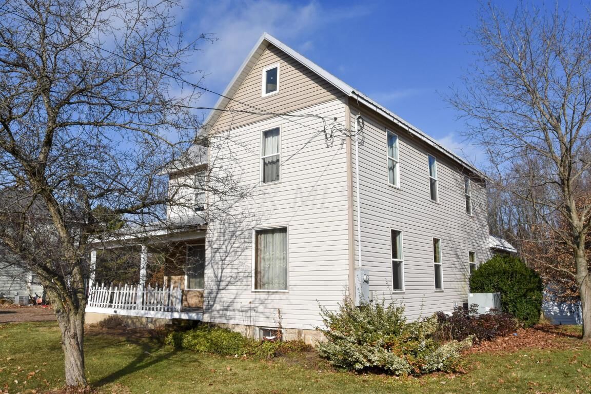 Property Photo: 160 E Union Street OH 43338
