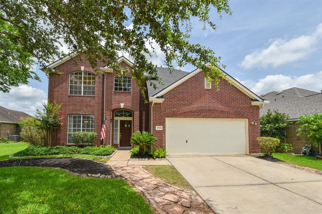 Property Photo:  9703 Summer Breeze Drive  TX 77584 