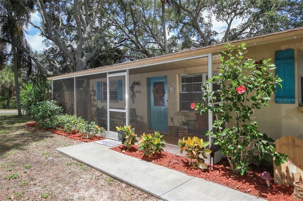 Property Photo:  3090 Gentian Road  FL 34293 