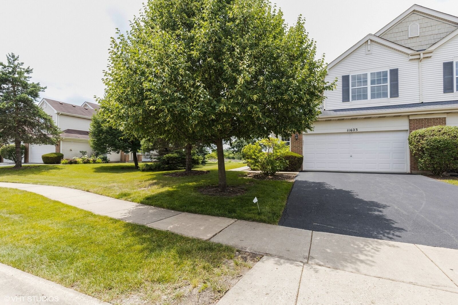 Property Photo:  11623 Grand Canyon Avenue D  IL 60142 