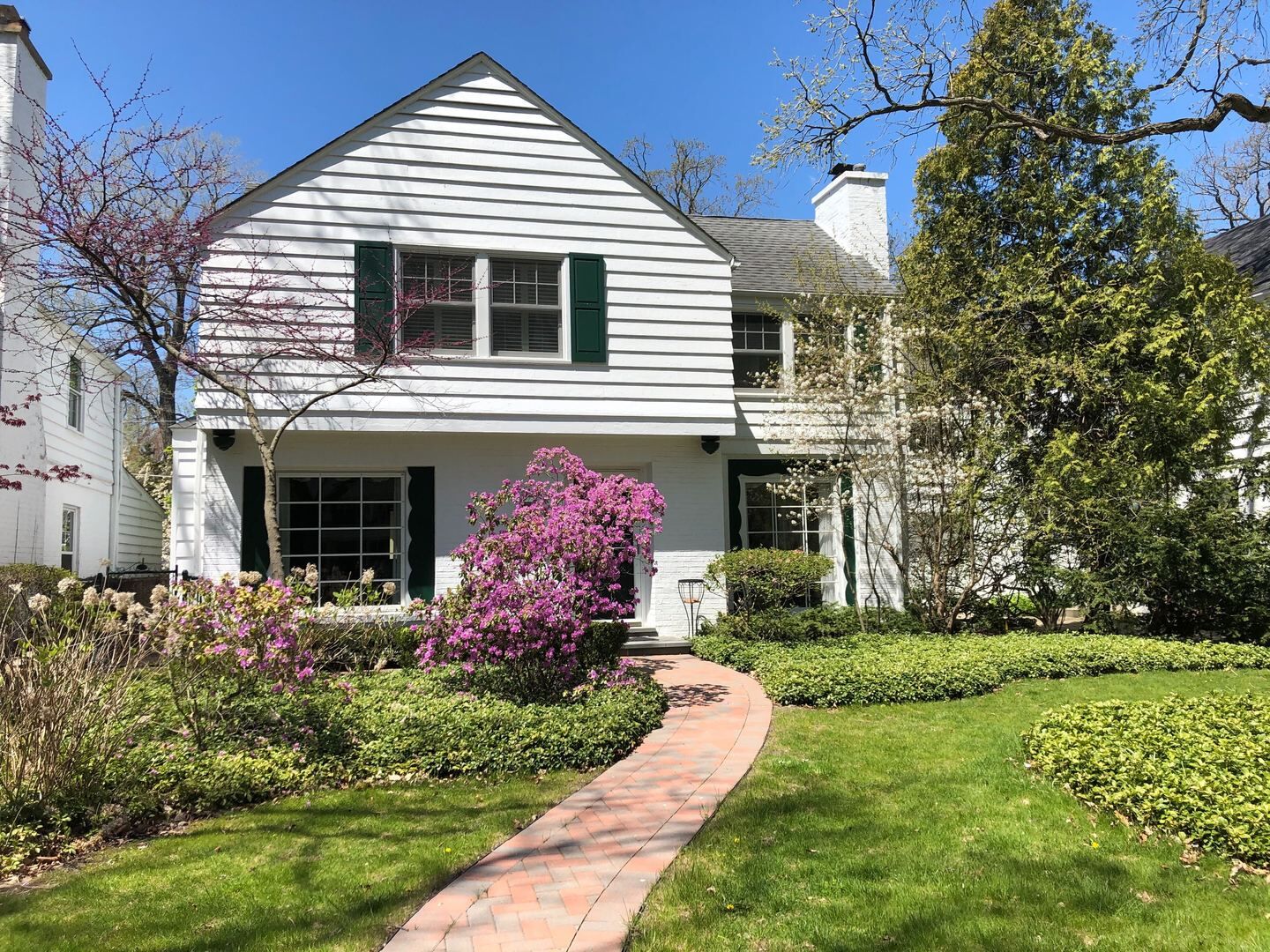 Property Photo: 2712 Broadway Avenue IL 60201