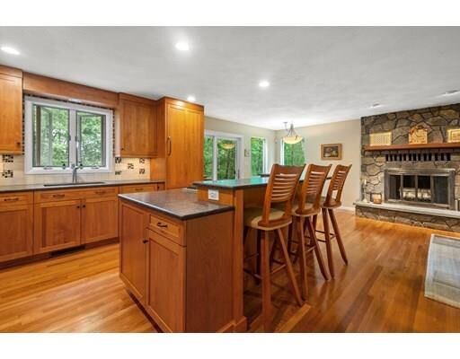 Property Photo: 85 Carlton Ln MA 01845