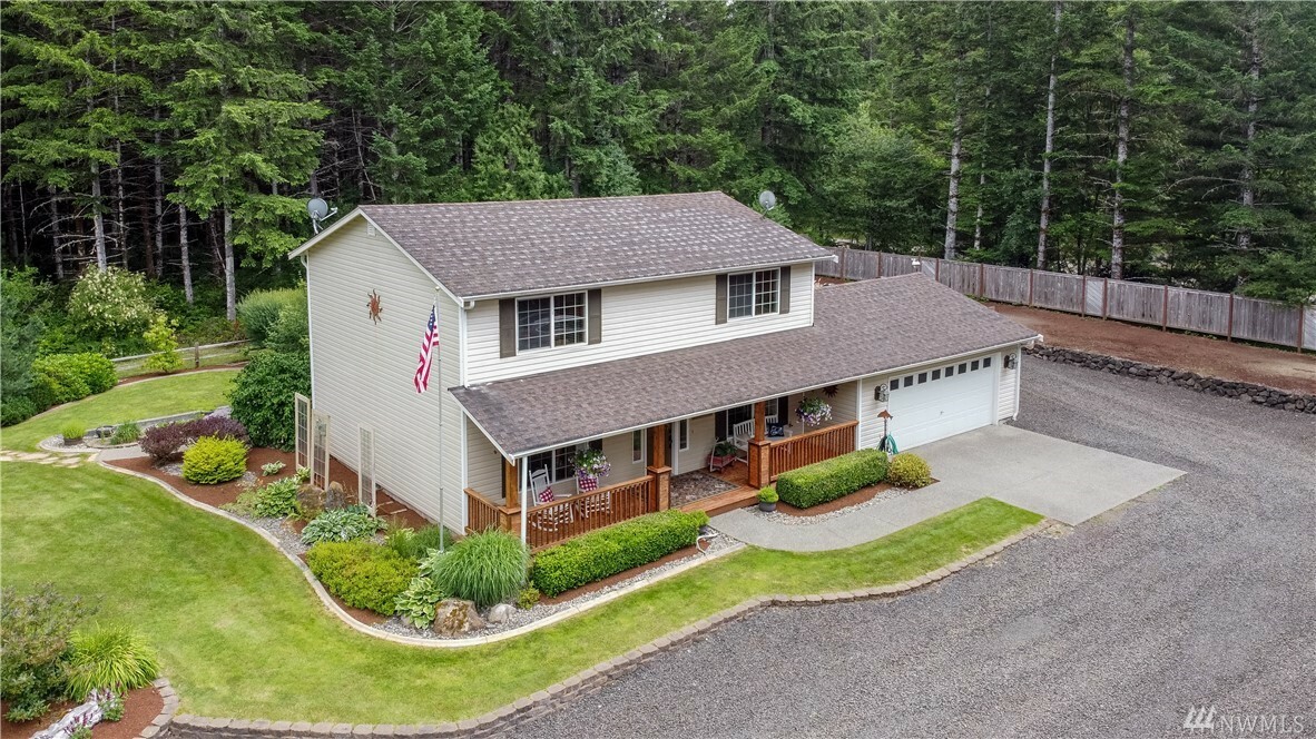 Property Photo:  110 E Pathfinders Dr  WA 98528 