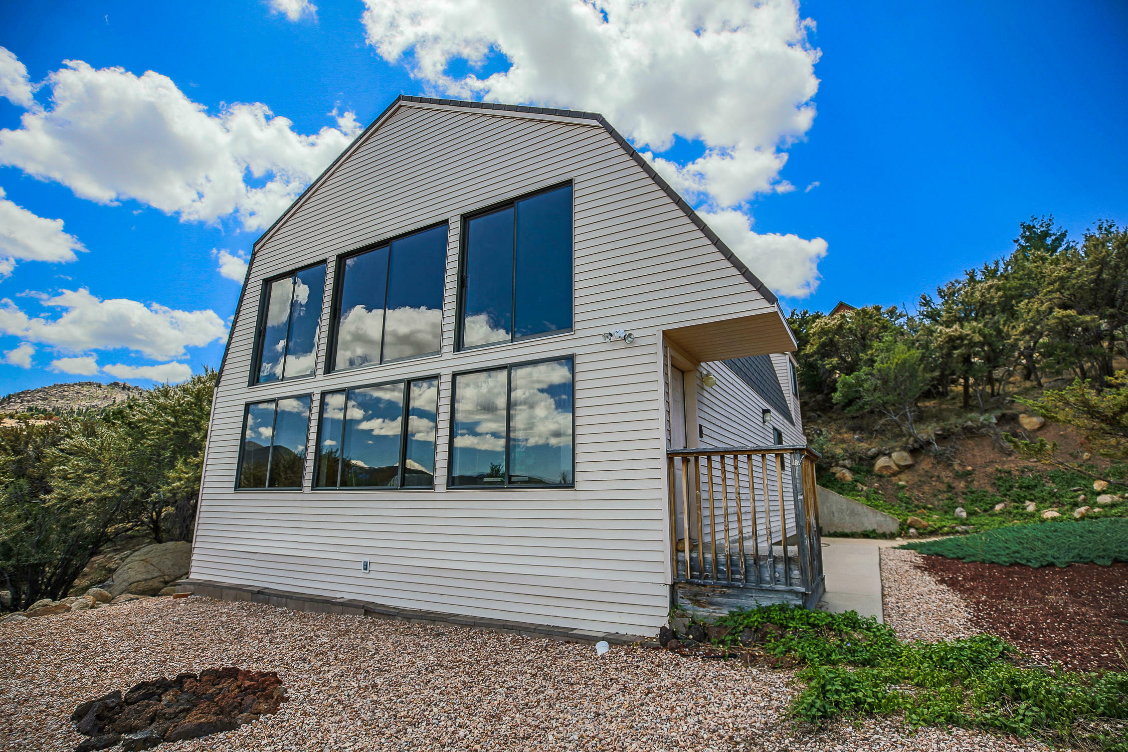 Property Photo:  497 S Oakridge Rd  UT 84781 