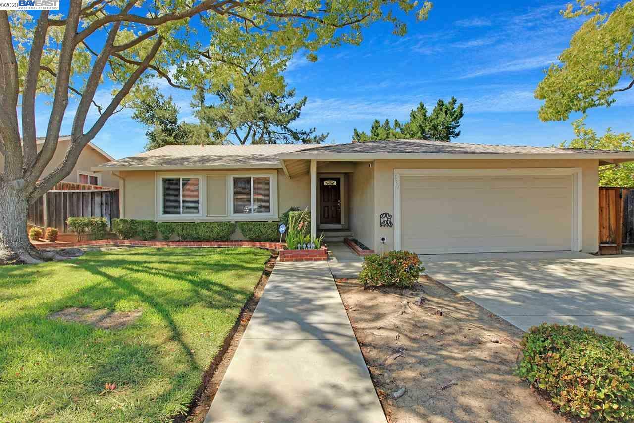 Property Photo:  7651 Fairoaks Dr  CA 94588 